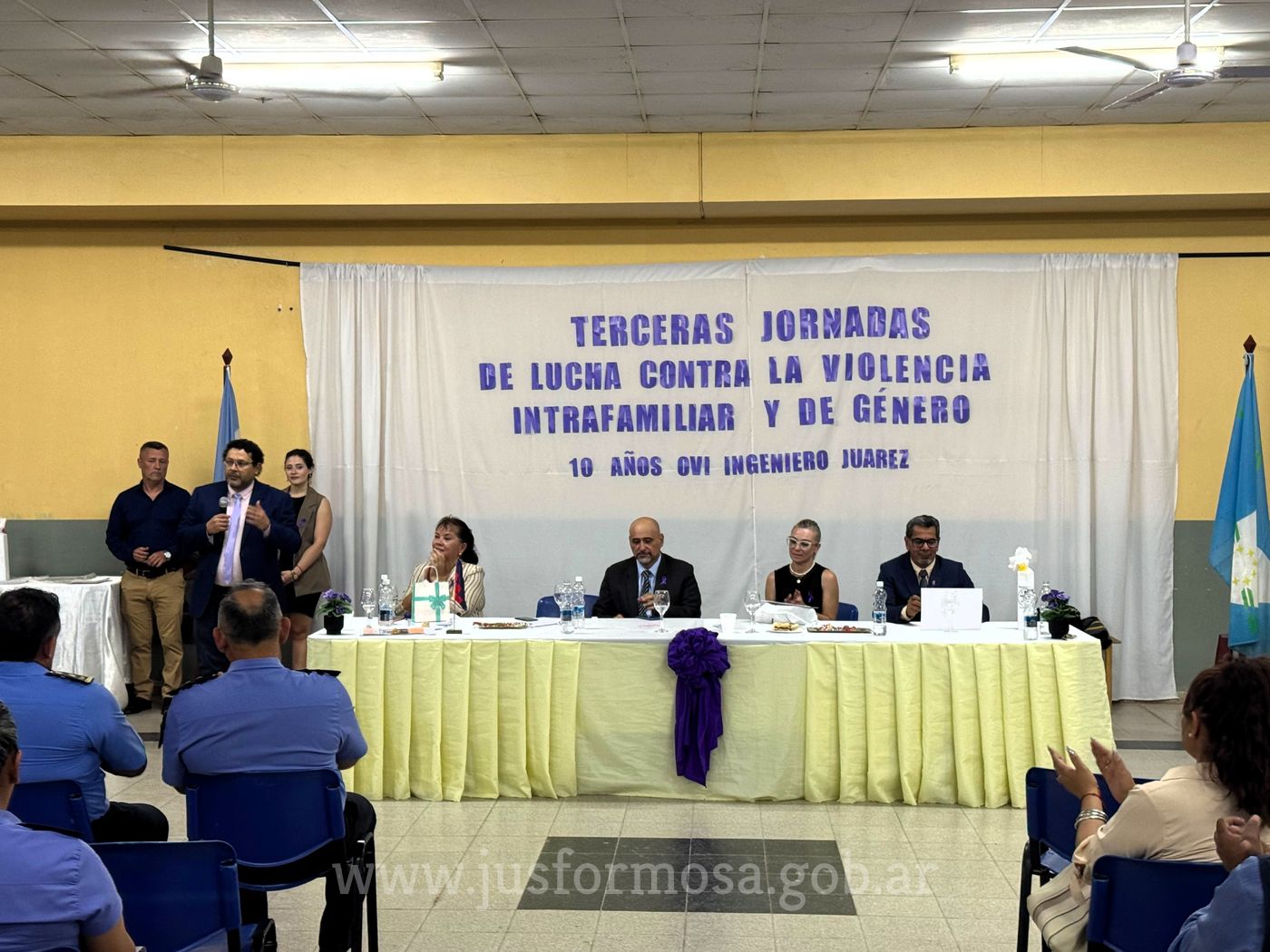 Jornadas de concientización y lucha contra la violencia familiar y de género