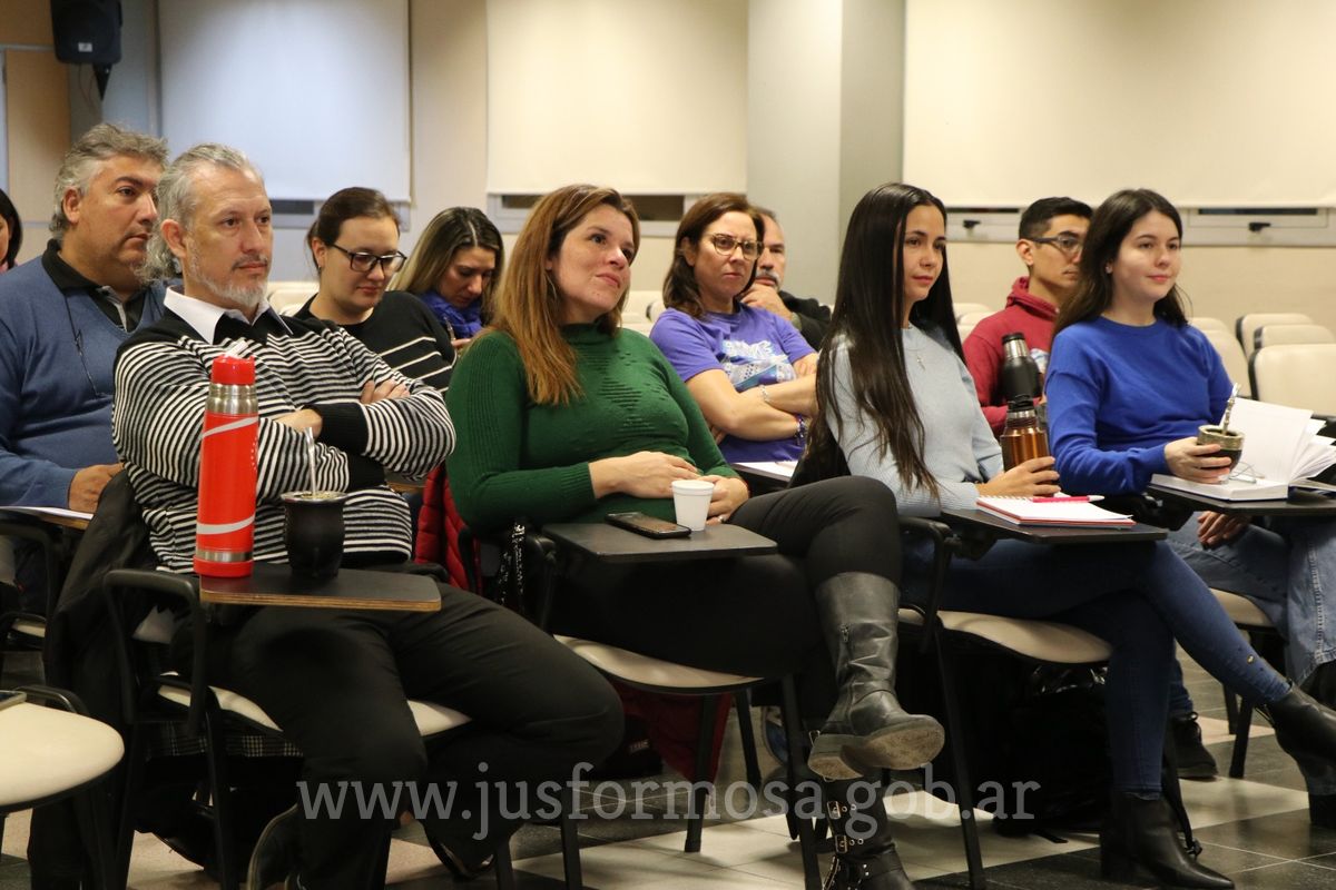 Charla informativa UAVT