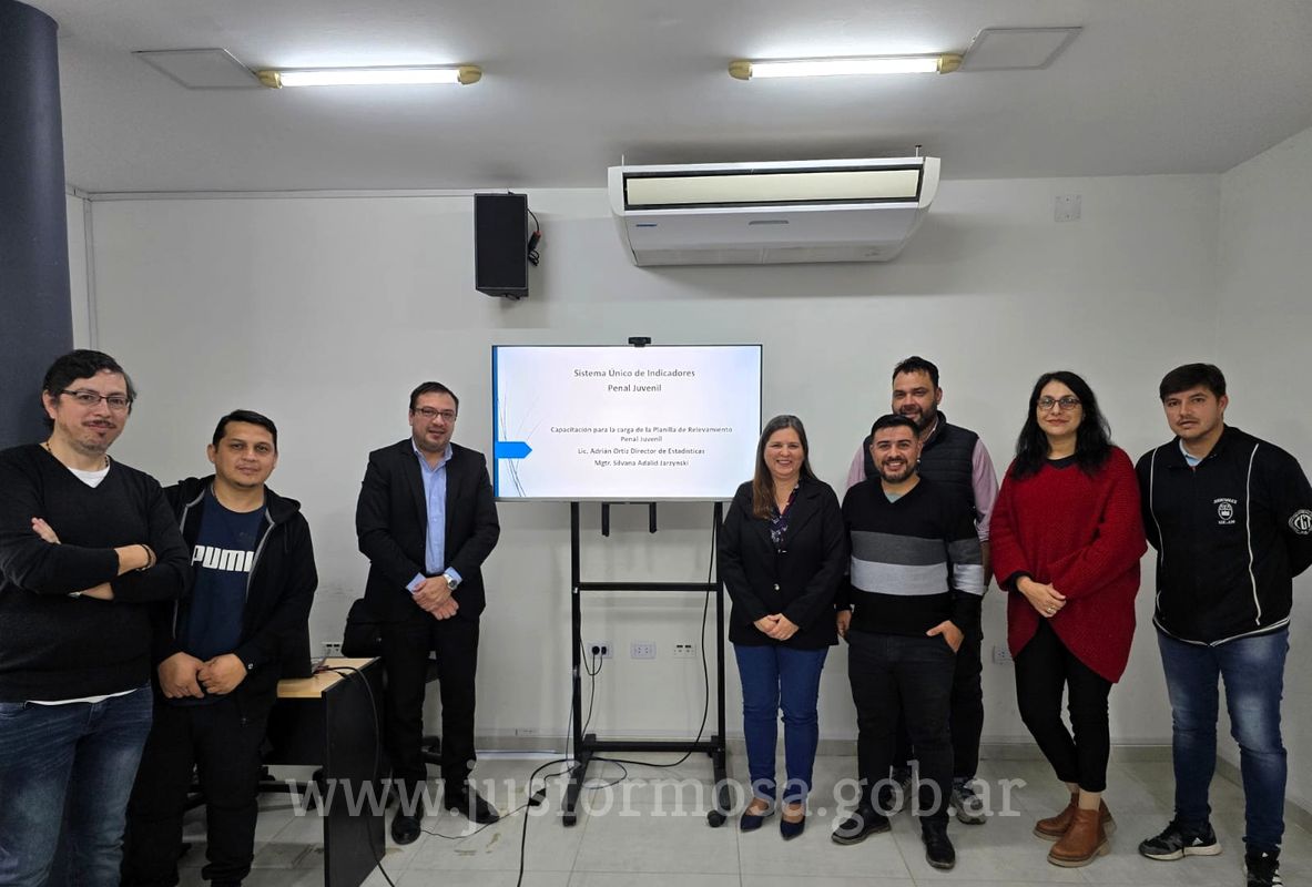 Capacitación en Las Lomitas del área Estadística