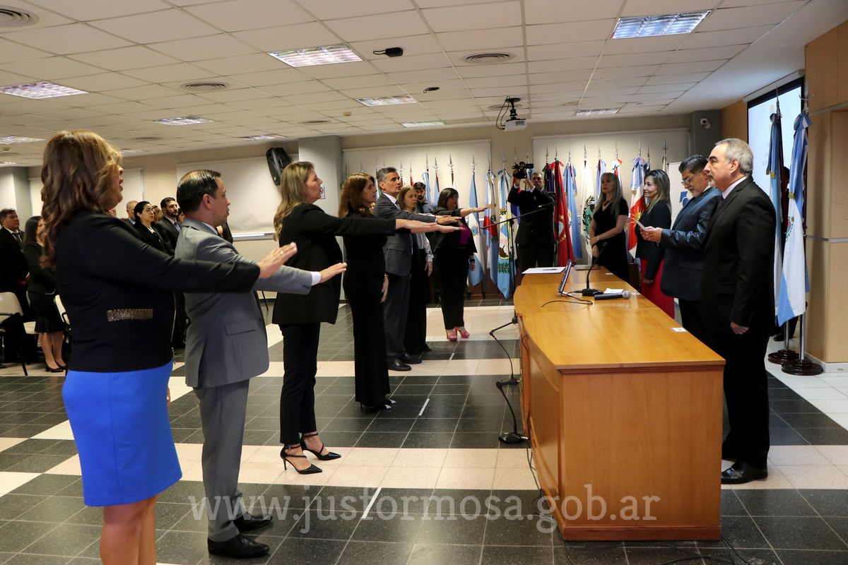 Juramento jueces y juezas